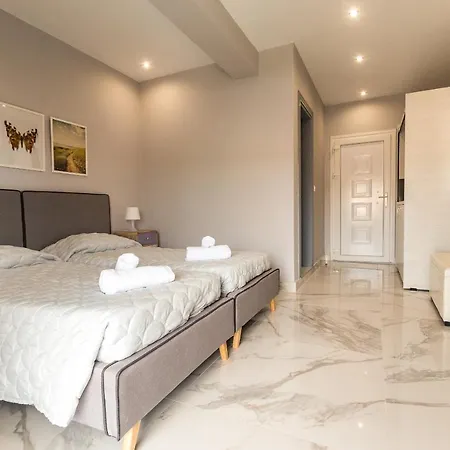 Apartment Mariposa Next To The Sea